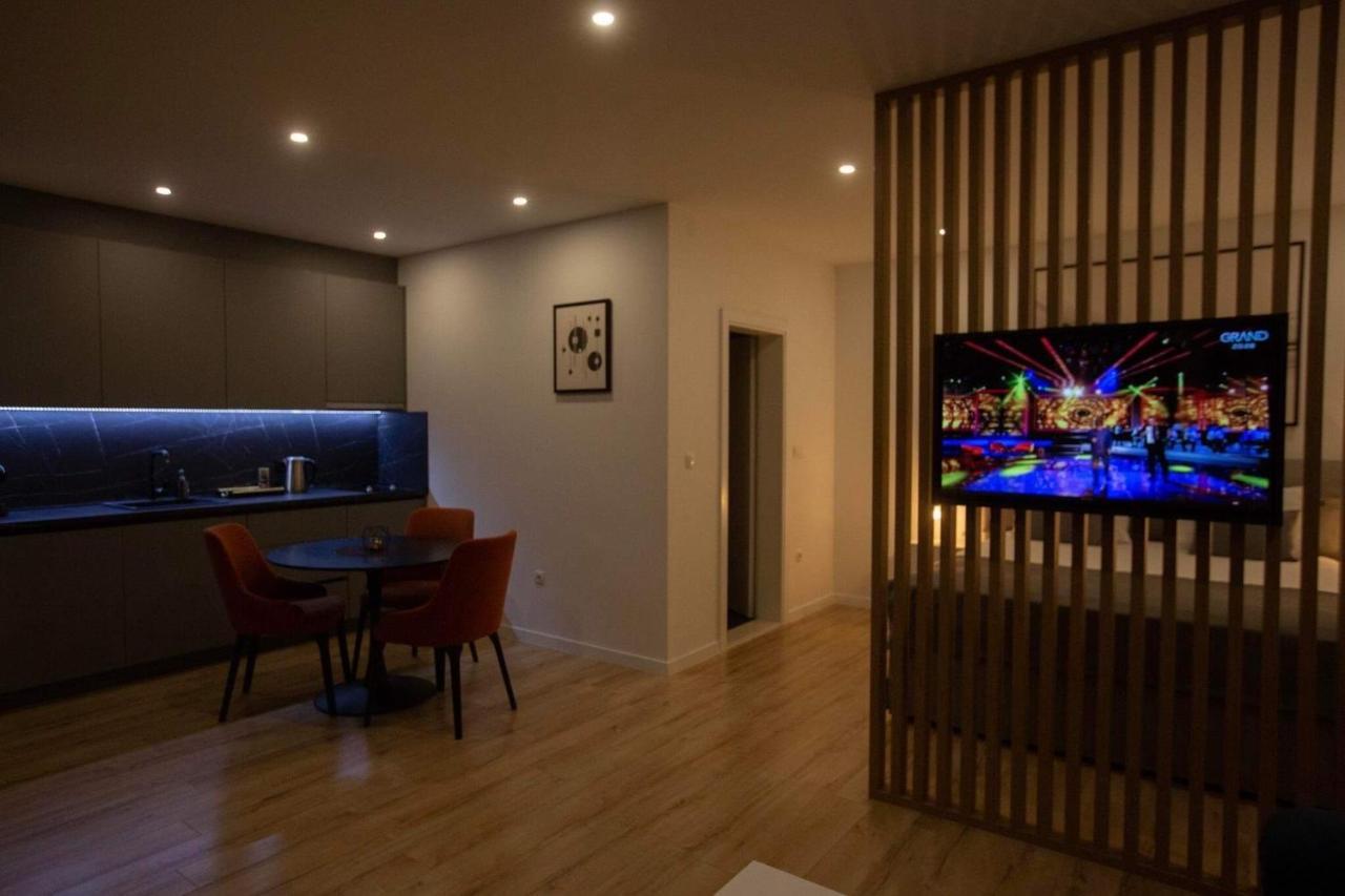 Apartment Romansa 莫斯塔尔 外观 照片